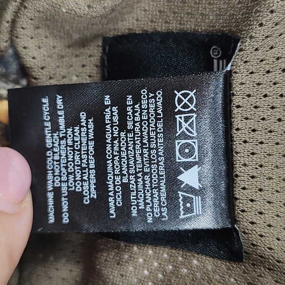 Realtree Camo Jacket Coat Green Brown Pink Camouflage Zip Up Size Small - Picture 8 of 9